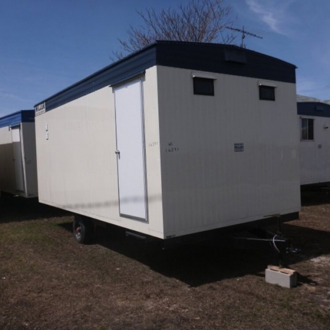 Well-equipped washroom trailers from Miller Office Trailers in Mississauga, Ontario