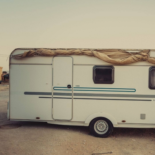 What To Consider Before Renting Or Buying Mobile Trailers?